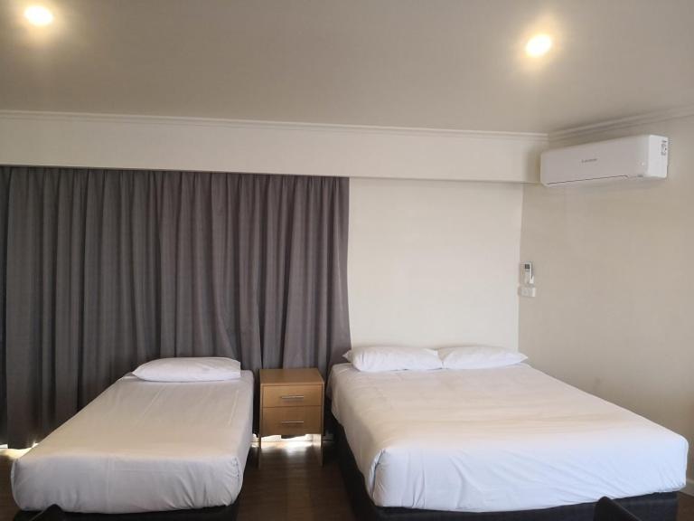 Dandenong Motel Exterior photo